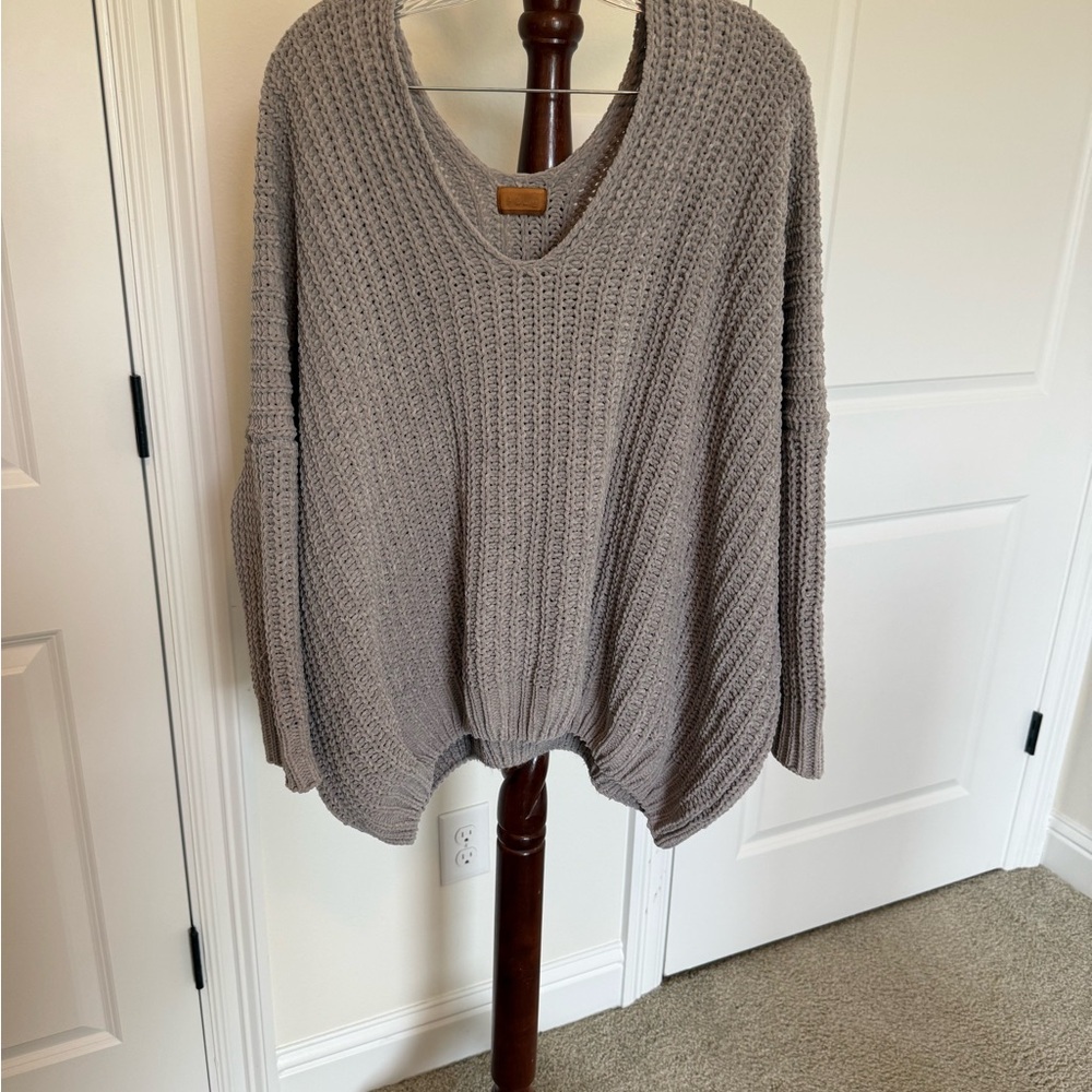 Cozy Oversized V-Neck Women’s Sweater